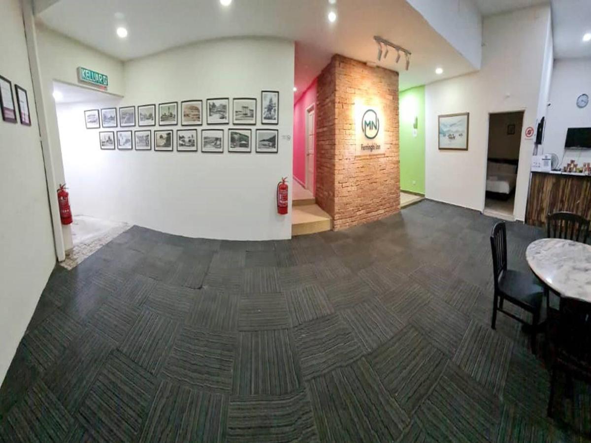 Mn Ferringhi Inn Batu Feringgi Buitenkant foto