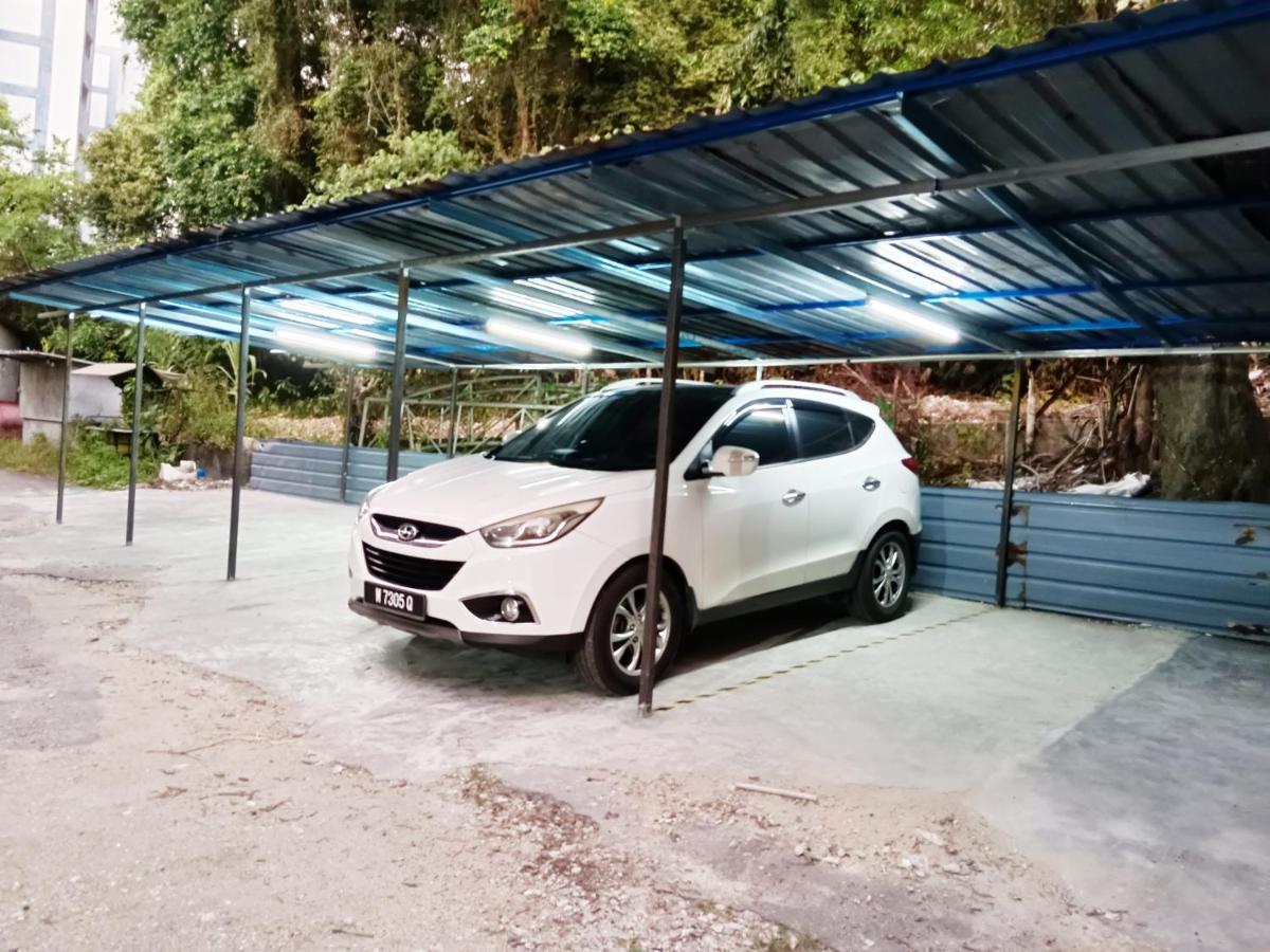 Mn Ferringhi Inn Batu Feringgi Buitenkant foto